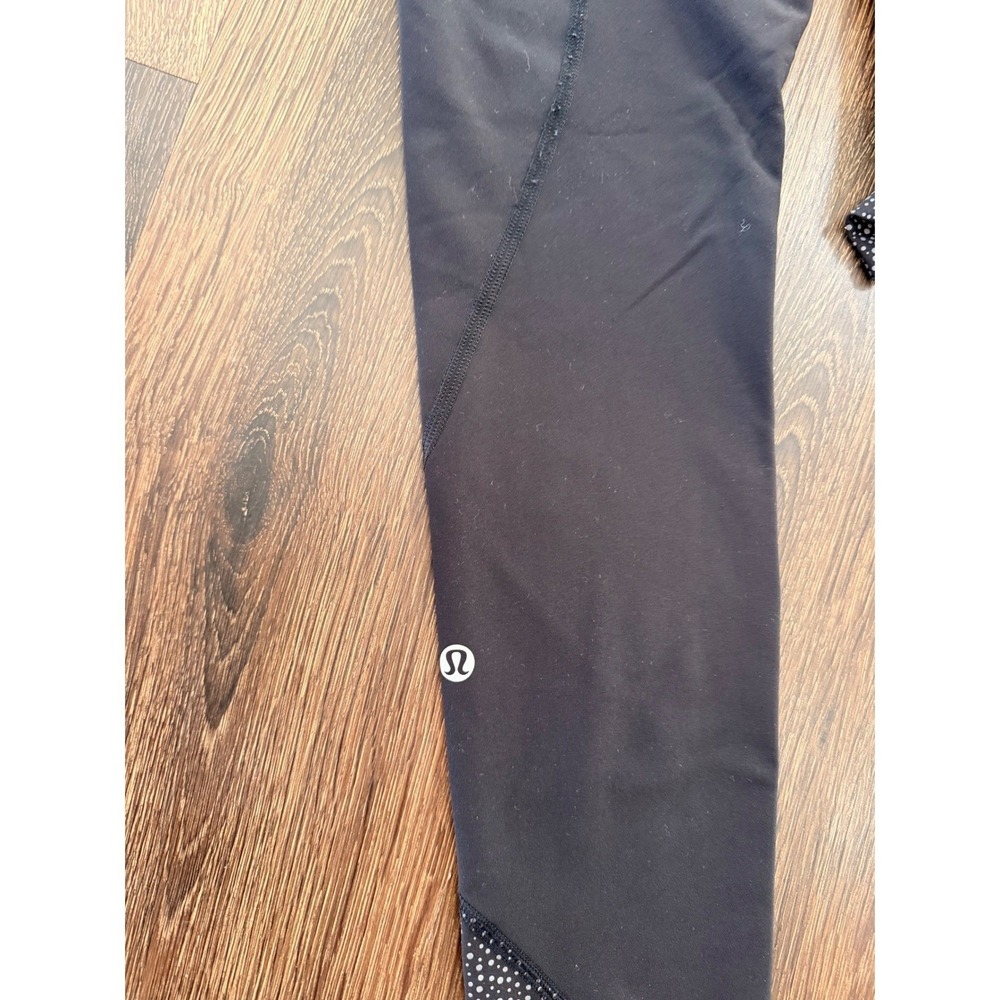 Lululemon Black Metallic Dot High Scalloped Rise Leggings Size 6 - Picture 7 of 7